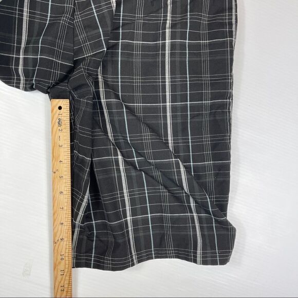 O'Neill Chino Shorts Black Casual Summer Mid Length Flat Front Men's Size 38 - Picture 8 of 8